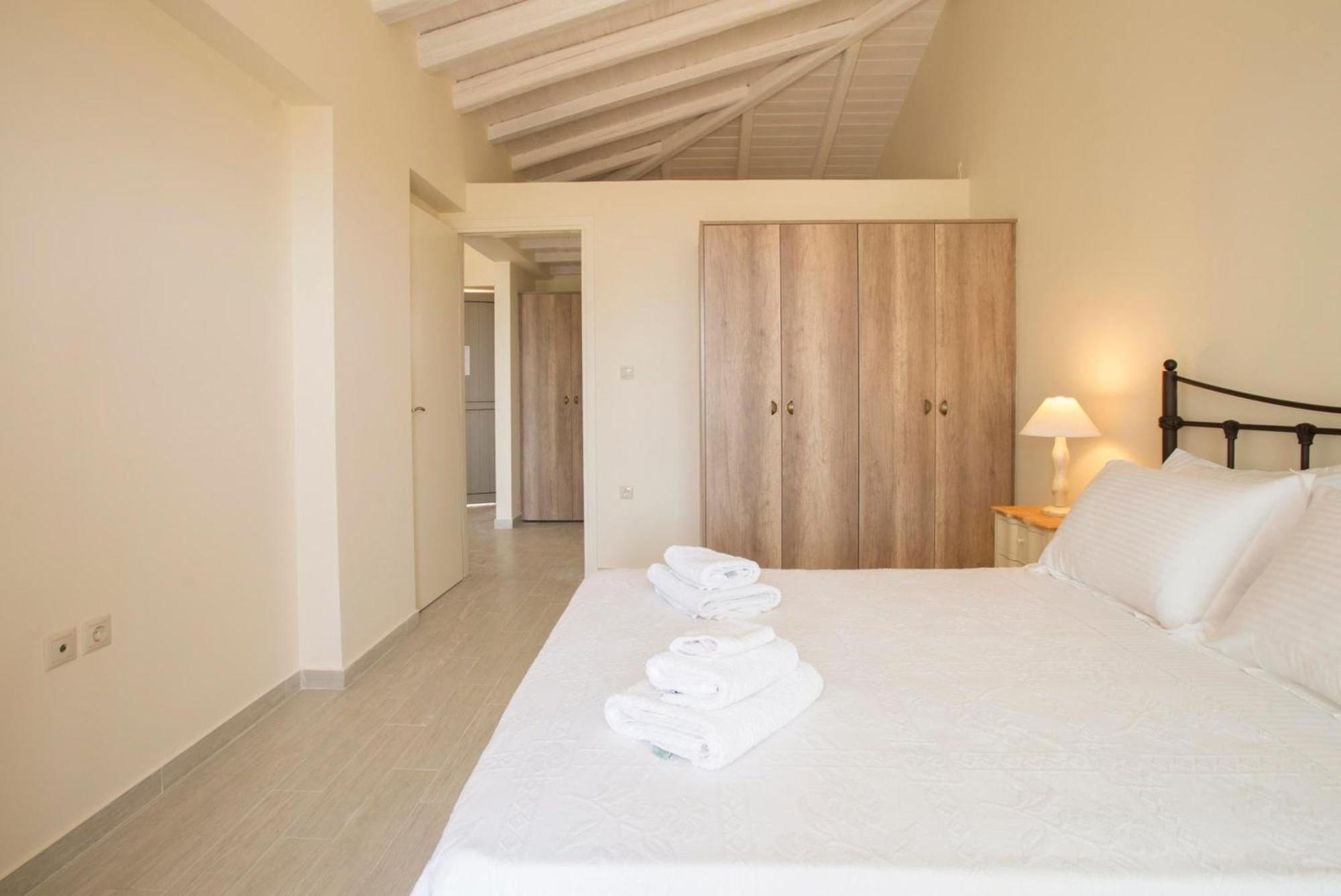 Poliana Estate Villas Riglia Ngoại thất bức ảnh